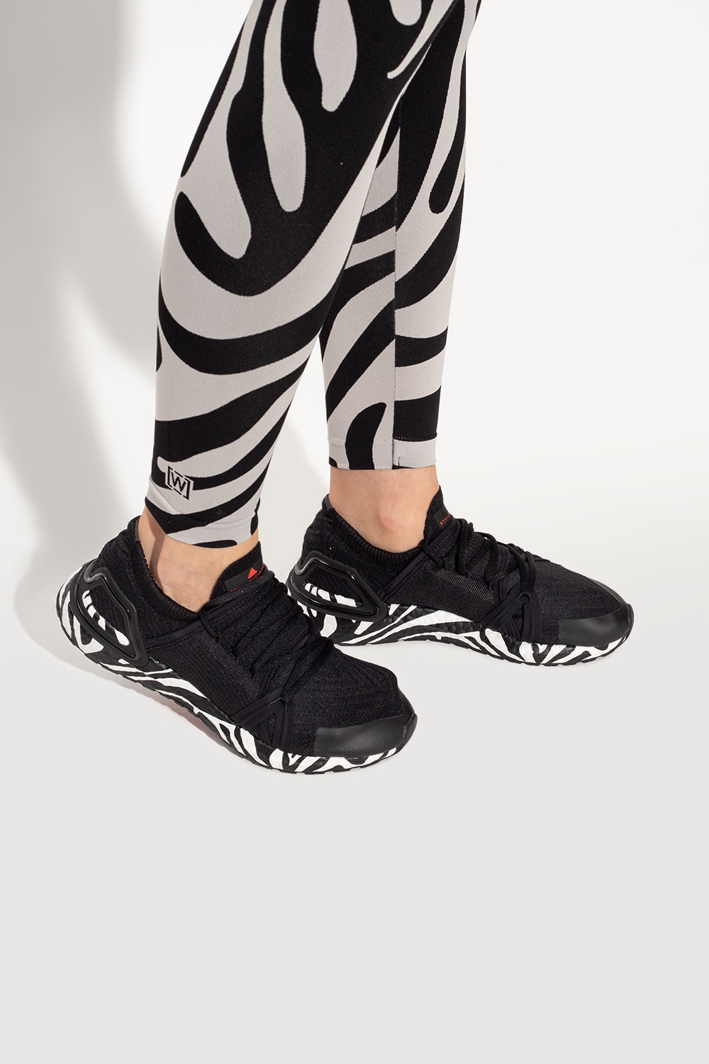 IetpShops Norway - Black 'UltraBOOST 20 Graphic' sneakers ADIDAS